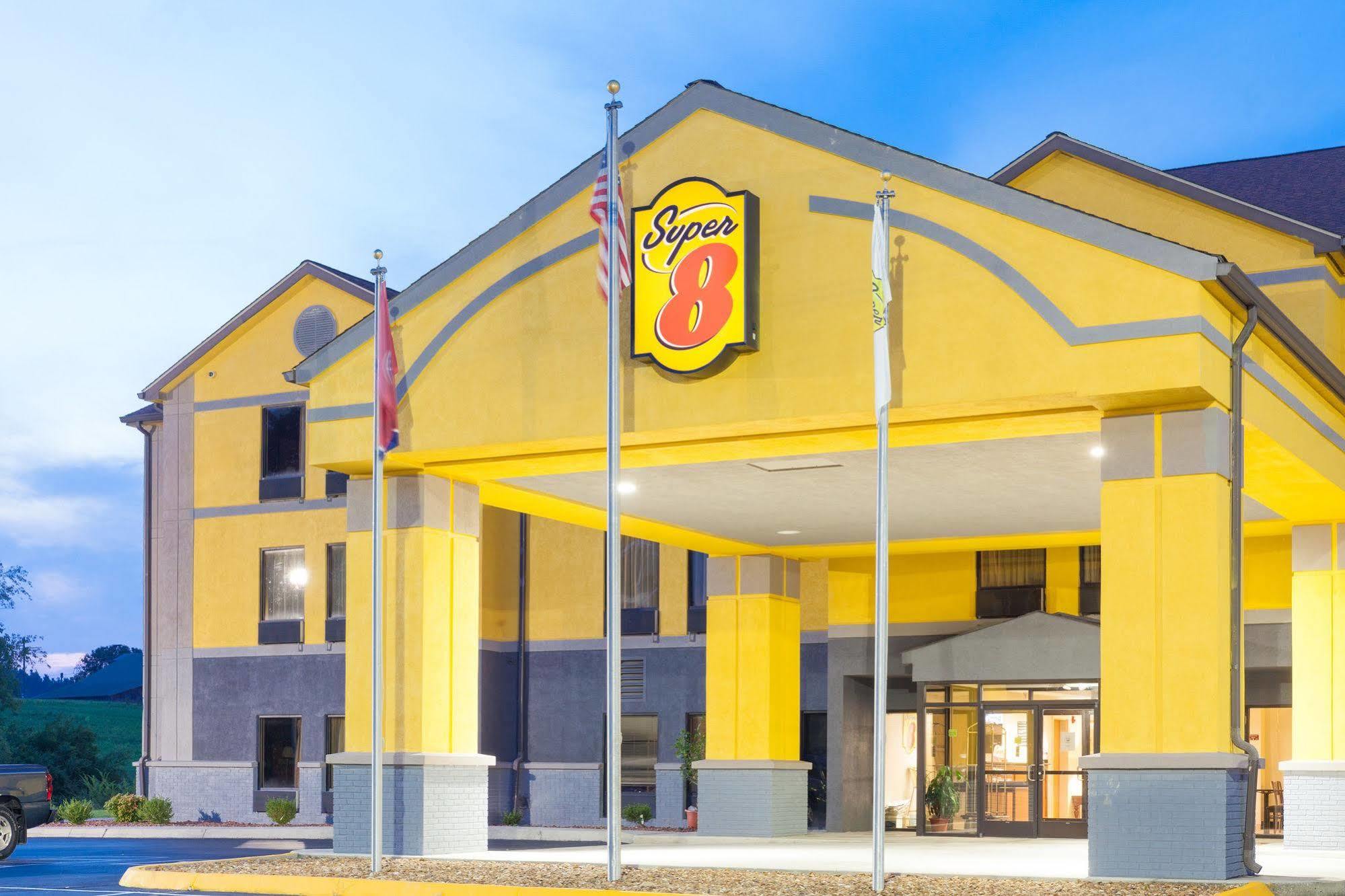 Super 8 by Wyndham Crossville TN Eksteriør bilde